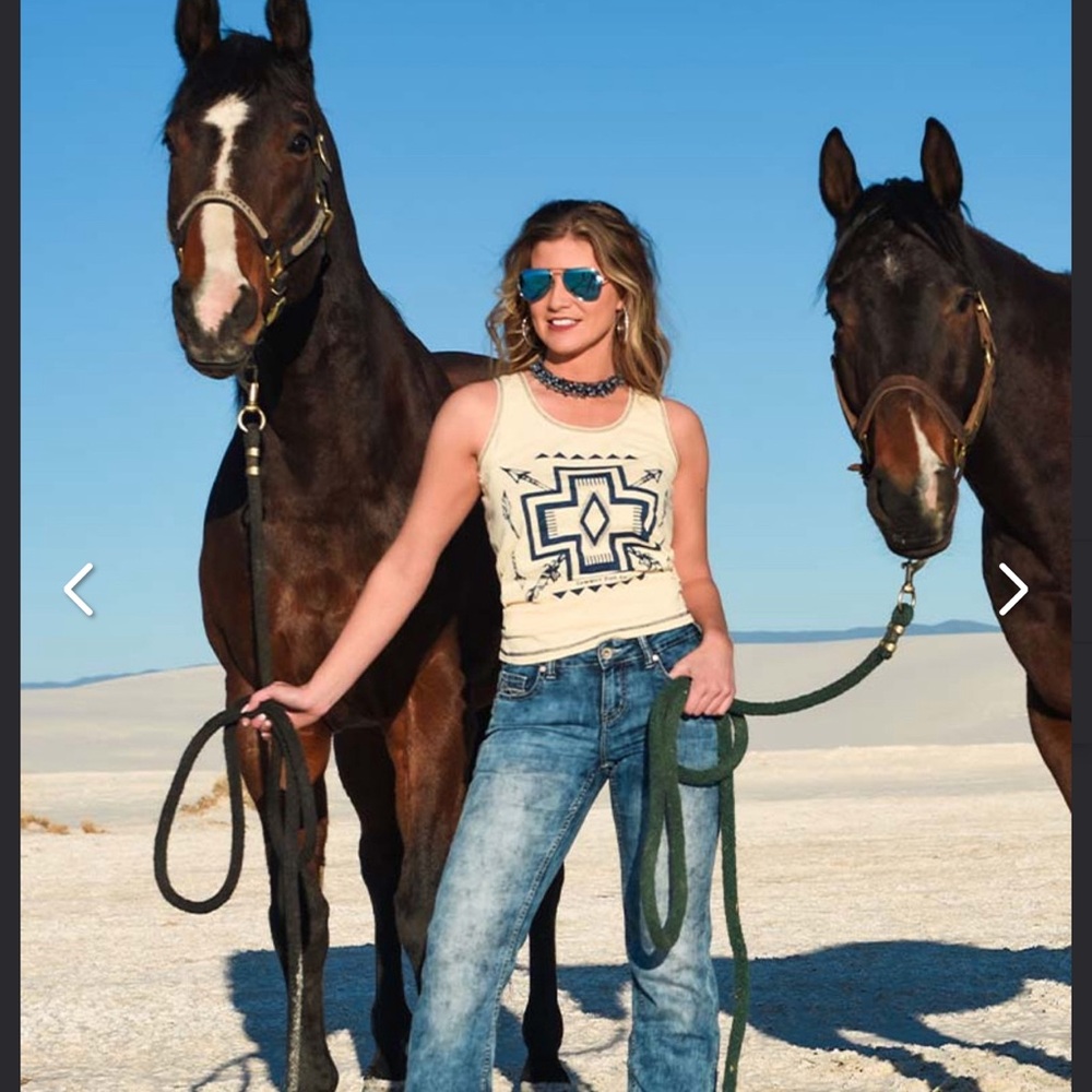 Cowgirl Tuff Company Tuff Spirit jeans NWT 27 x 33
